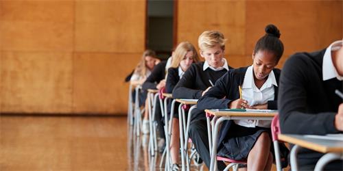 gcse與igcse的區(qū)別對比，哪種更受認可？